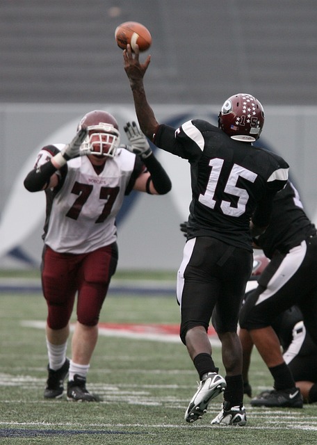 德甲战报：基尼洛斯1射1传，奥格斯堡2-0战胜勒沃库森